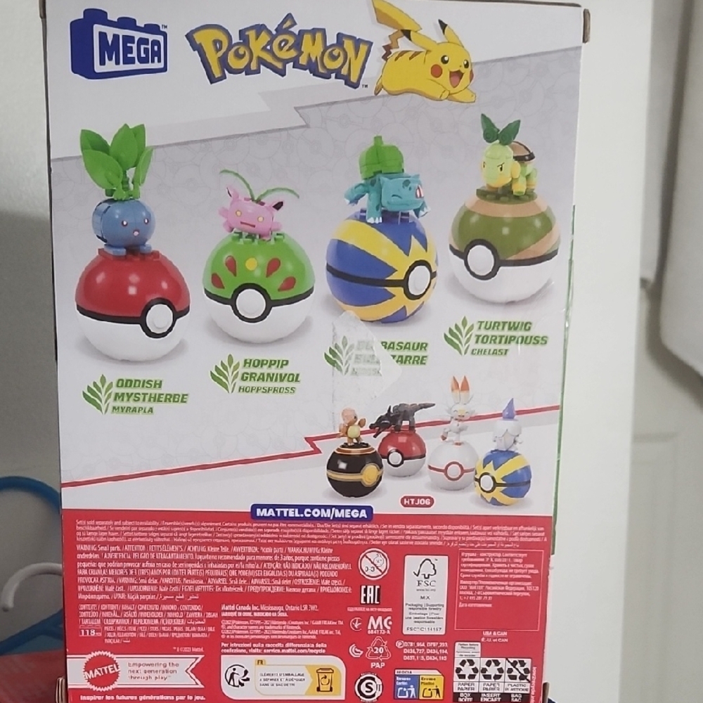Pokemon Mega Building Set - Red, Green, Blue, Yellow - Picture 2 of 4